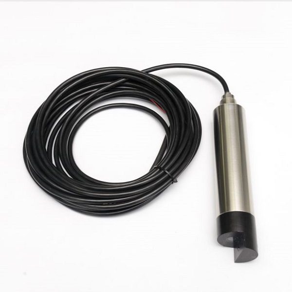 在線濁度儀流通式與投入式傳感器電極相關(guān)技術(shù)參數(shù)